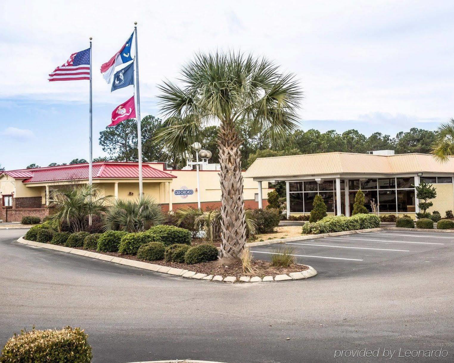 Rodeway Inn & Suites Wilmington North Exterior photo